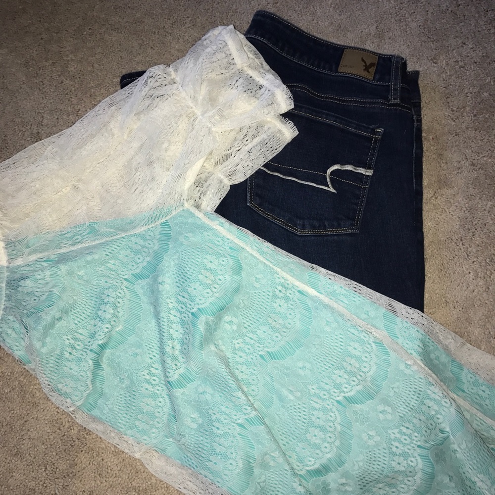 American Eagle brand skinny jeans